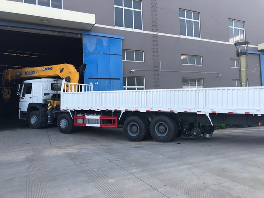 20 Ton Sinotruk Howo 8x4 Truck Mounted Crane, Boom Lurus
