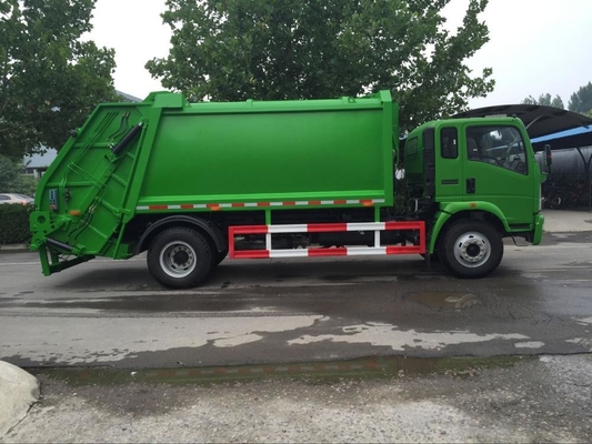 SINOTRUK HOWO 4 * 2 Truk Pemadat Sampah 12m3 Dipadatkan