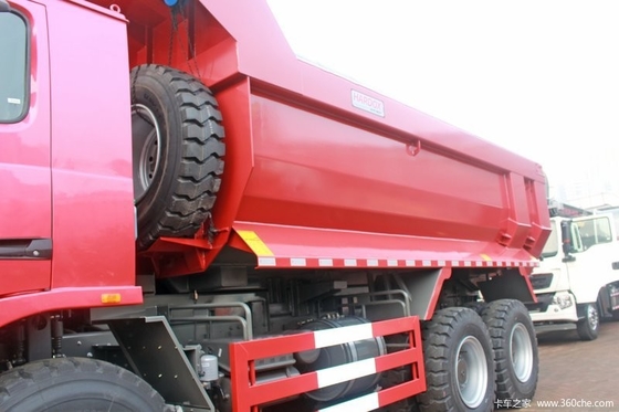 Sinotruk Howo 371hp Penambangan Truk Dump Off Road 70t