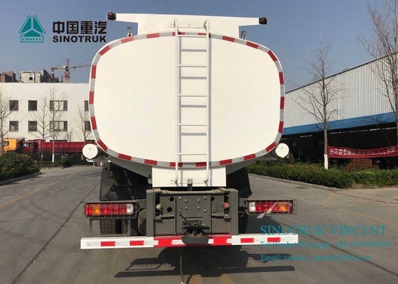 SINOTRUK HOWO 371HP Truk Tangki Bahan Bakar 26 Meter Kubik 260000Liter untuk Kebutuhan Anda