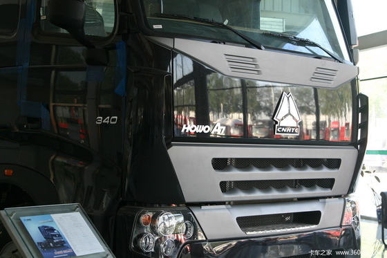 12R22.5 371hp 10 Wheeler Sinotruk Howo 6x4 Truk Traktor