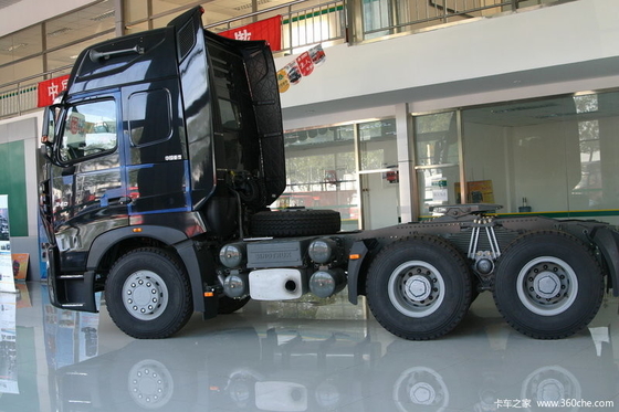 12R22.5 371hp 10 Wheeler Sinotruk Howo 6x4 Truk Traktor