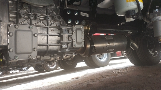 ISO Melewati Sinotruk 10T HOWO 4x2 Euro3 Light Cargo Truck Drive Tangan Kiri Dengan AC