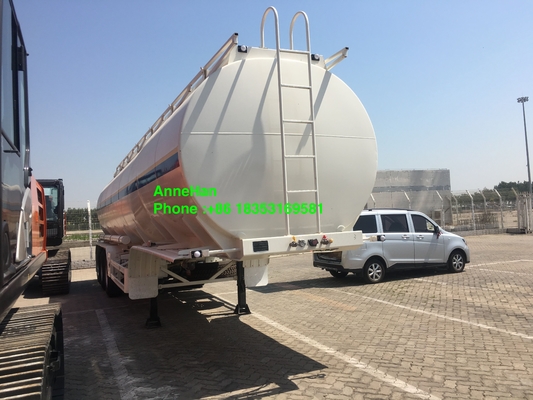 60T 3 Axles Trailer Tangki Bahan Bakar Minyak Dengan Ban 12.00R20
