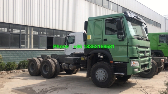 Chassis 4300mm Wheelbase 371hp LHD Truk Kargo Berat