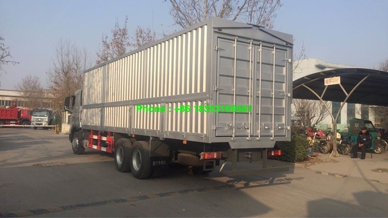 Howo Sinotruk Wing Van Mobil Truk Minuman Transportasi