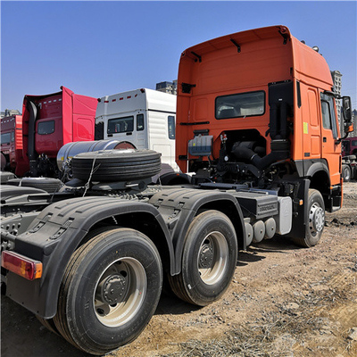 Orange Howo Sinotruk 371 Trailer Kepala Truk ZZ4257V3241V