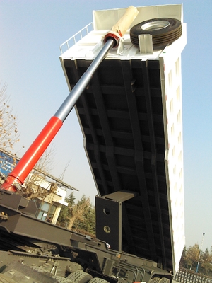 Sinotruk Three Axle Front 50 ton Trailer Semi Tugas Berat Untuk Transportasi Pasir