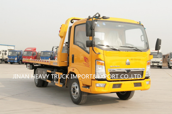 SINOTRUK HOWO Light Duty Flatbed Wrecker Truck 4x2 6 Roda