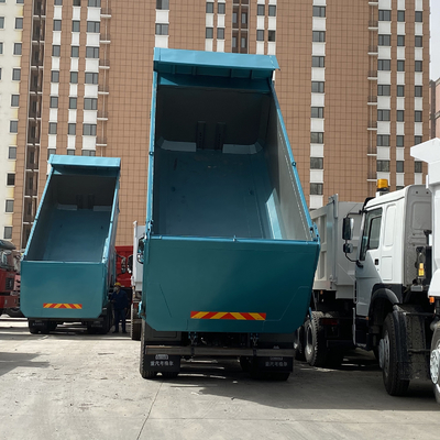 Sinotruk Howo Tipper Dump Truck 8X4 336hp DUMPER Otomatis Kargo Truck