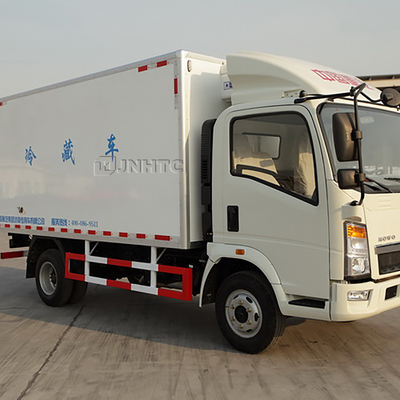 Mini 4x2 6 Roda 10ton HOWO Kereta Listrik Kandang Pendinginan Ringan Dengan Kulkas Pengangkut