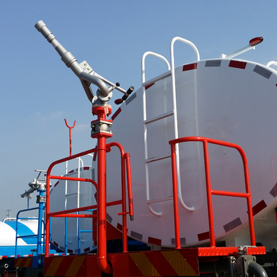 HOWO Euro2 4 4x2 6 Roda 12000 Liter 12 meter kubik Tangki Air Truk Sprinkler