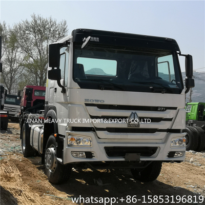 Stock Prime Mover Howo Tractor Truck 6 Roda 4x2 266HP 336HP