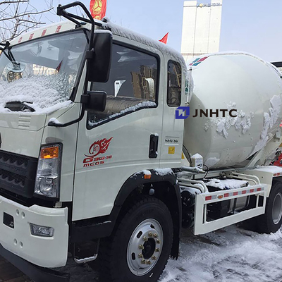 HOWO Light Duty Cement Mixer Truck Self Loading 4x2 3cbm 5M3