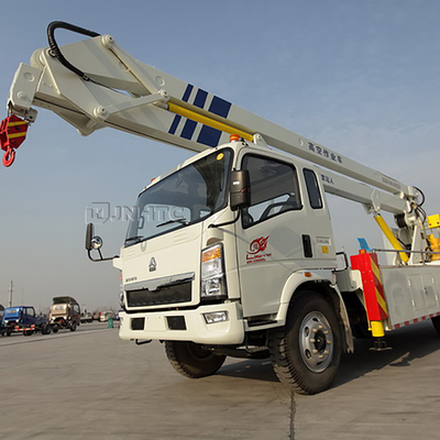18m 20m Euro 4 Truk Platform Udara Ringan Dipasang Secara Hidraulik