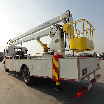 18m 20m Euro 4 Truk Platform Udara Ringan Dipasang Secara Hidraulik