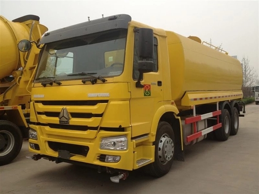 Truk Pengangkut Air Minum Tanker HOWO 20 Cbm untuk Lokasi Konstruksi