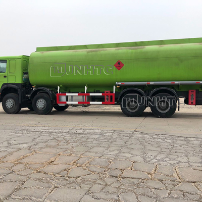 HOWO Euro2 Euro4 Truk Komersial Tugas Ringan 8x4 38000L Truk Tanker Bahan Bakar Minyak