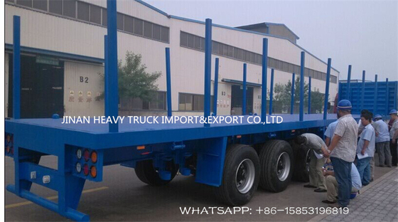 SINOTRUK 3 Gandar Flatbed Trailer Log Kayu Flat Bed Trailer Dengan Kolom Tegak