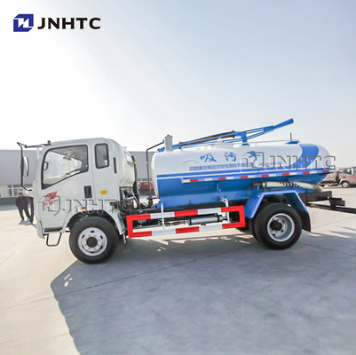 SINO HOWO 4x2 6 Ban Truk Pengisap Limbah Vakum Kecil 3000L 5000L 6000L