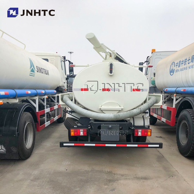 SINO HOWO 4x2 6 Ban Truk Pengisap Limbah Vakum Kecil 3000L 5000L 6000L