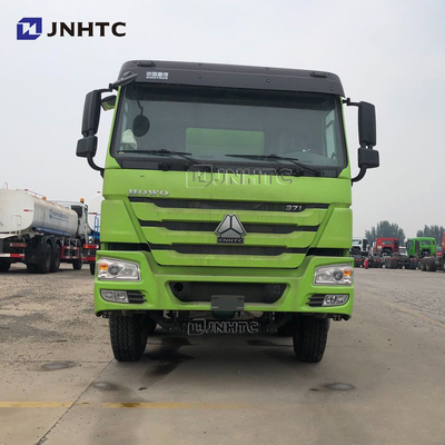 HOWO 8x4 12 Roda Truk Tangki Bahan Bakar Pengisian Bahan Bakar 30cbm 35cbm 25 Cbm Euro2 Euro3
