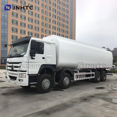 HOWO 8x4 12 Roda Truk Tangki Bahan Bakar Minyak Pengisian Bahan Bakar 30cbm 35cbm Euro2 Euro3