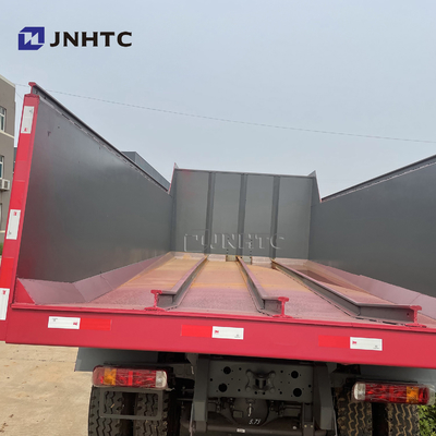 Sinotruk HOWO 6x4 Mineral Mining Dump Truck Tambang Euro2 Merah 336hp 60ton