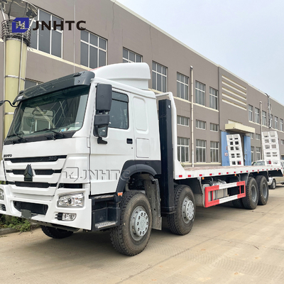 HOWO Cargo Truck Untuk Mesin Konstruksi Eacavator Transport Flatbed Trailer