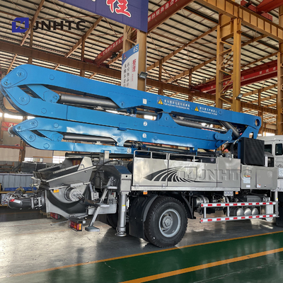 Truk Dipasang Truk Pompa Beton HOWO 38M Dengan Tiga Gandar