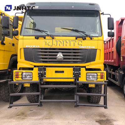 HOWO 6x4 20 ton 30 ton Truk Dump Sepuluh Roda 20Cubic 371hp Dengan Badan Kargo 5,6m