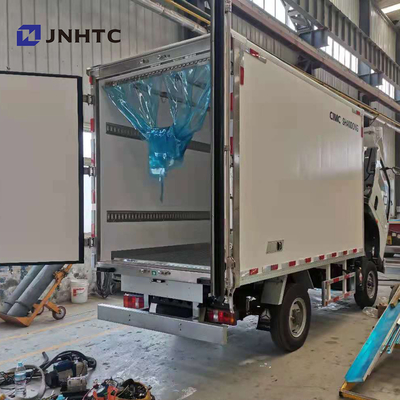 Sinotruk HOWO Euro2 Kulkas Freezer Truk Vaksin 5 Ton 4x2 6 Roda Ringan
