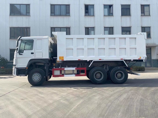 Sistem Lifting Tengah SINOTRUK HOWO Dump Truck371HP 6X4 20CBM 25 Ton Memuat