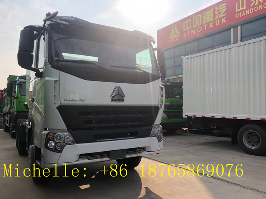 Sinotruk Howo 6*4 Truk Traktor 10 roda Traktor Kepala 100 ton