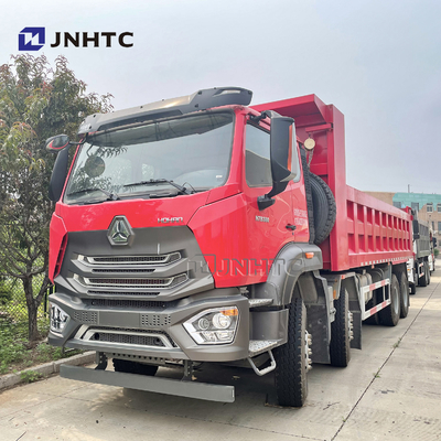 SINOTRUCK HOHAN Euro2 Truk Dump Tugas Berat 380Hp 30CBM Truk Tipper