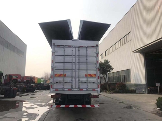 SINOTRUK HOWO A7 6X4 Truk Kargo Berat Euro II 10 Wheeler Wing Van