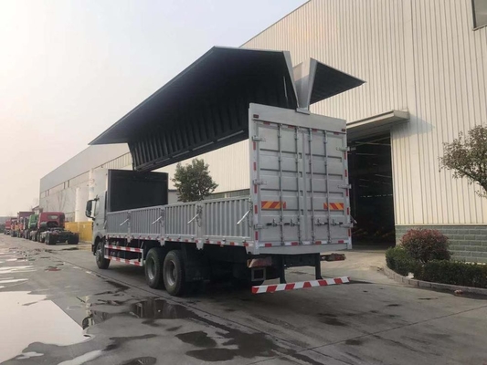 SINOTRUK HOWO A7 6X4 Truk Kargo Berat Euro II 10 Wheeler Wing Van