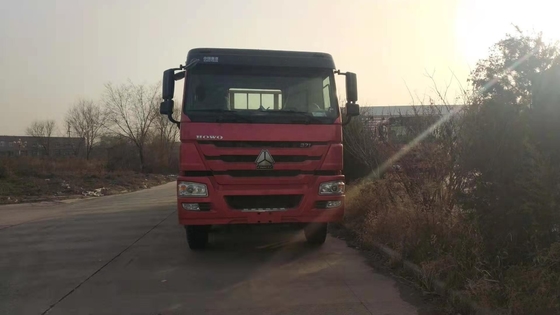 Sinotruk HOWO Truk Kargo Flatbed 8*4 12 wheeler Van Berat