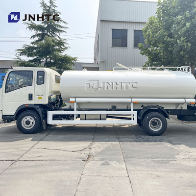 8000 Liter Howo Light Duty Commercial Trucks Water Sprinkler Truck