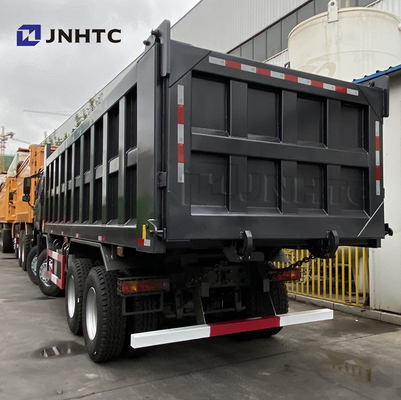 HOWO Pasir Mengangkut truk dump berat Truk Dumper Pengangkut Kerikil