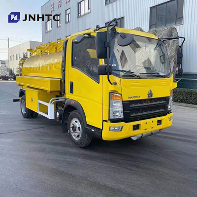 Sinotruk Howo Truk Tangki Bahan Bakar Ringan 4x2 Model Baru 3000l