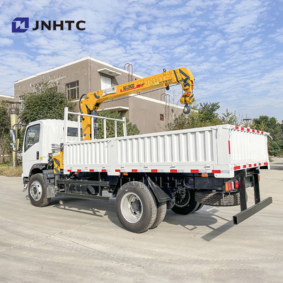 6 Ton Crane Truck 4x2 6 roda Truck dengan Crane lengan lurus HOWO Light Duty 3-8 Ton Cargo Truck