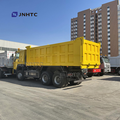 6x4 Truk Tipper Truk Tugas Berat Sinotruk 10 roda 30 ton Truk Transportasi Teknik