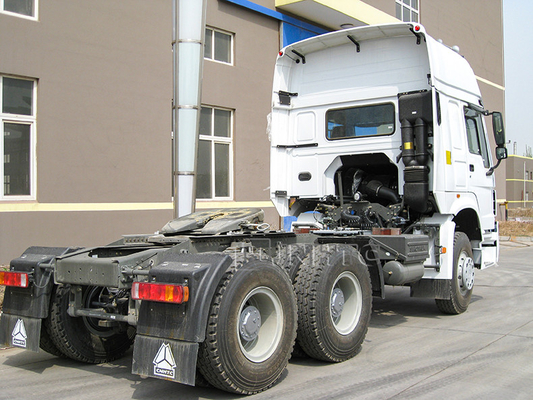 Sinotruk Howo 6x4 10 Roda Trailer Traktor Kompak Mesin Diesel 371hp 420hp