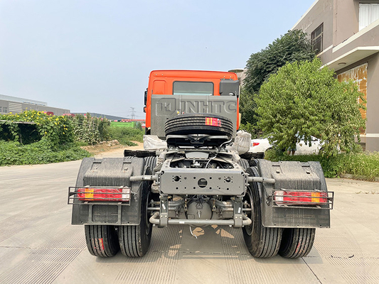 Sino Howo 371hp Truk Penggerak Utama Gandar Kembar 50 Ton