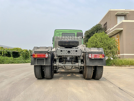 Kepala Traktor penggerak utama Sino Howo 6x4