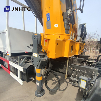 Shacman 8x4 F3000 12 Ton Truck Mounted Crane 4 lengan lurus 12 roda