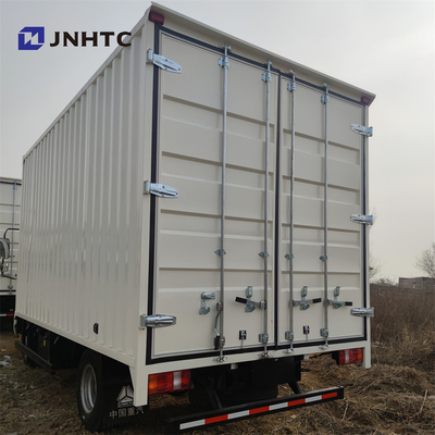 SINOTRUK HOWO LHD Truk Kotak Van Truk Kargo 6 Ton 116hp