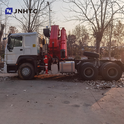 371hp 8 Ton Telescopic Crane Truck Sinotruk HOWO 6x4 40t 10 Roda