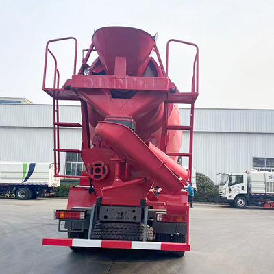 10 Roda SINOTRUK HOWO Truk Pencampur Beton 6x4 Merah